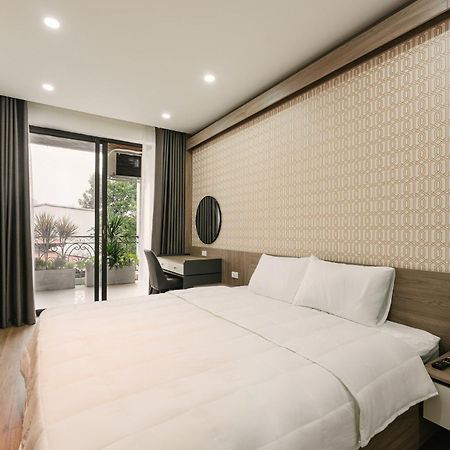 Delapong Hotel And Apartment Ha Noi Hanoi Kültér fotó