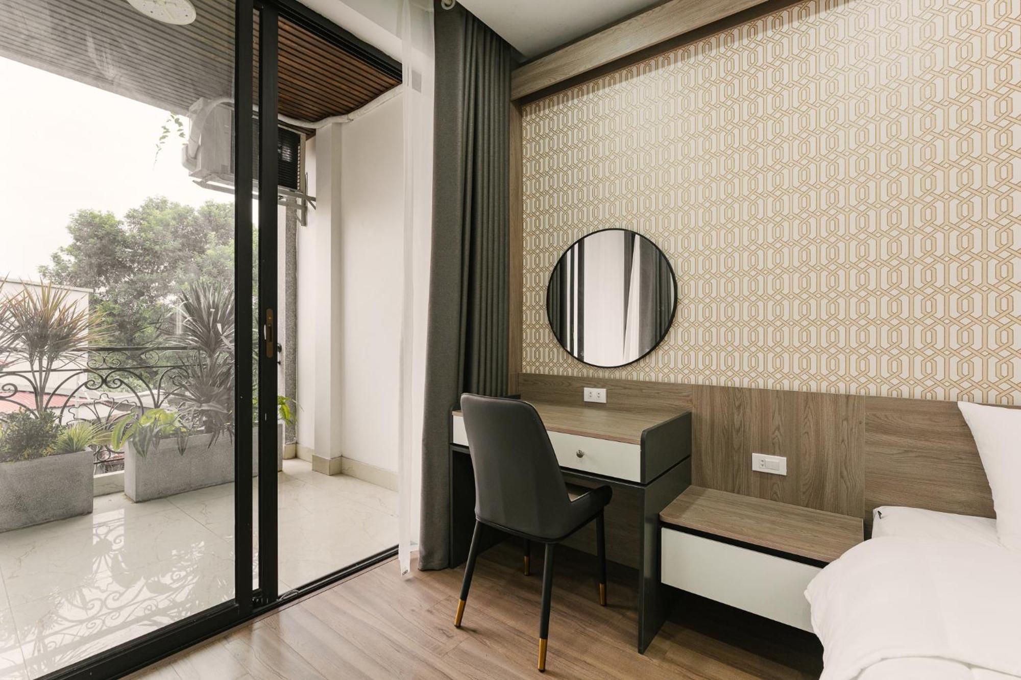 Delapong Hotel And Apartment Ha Noi Hanoi Kültér fotó