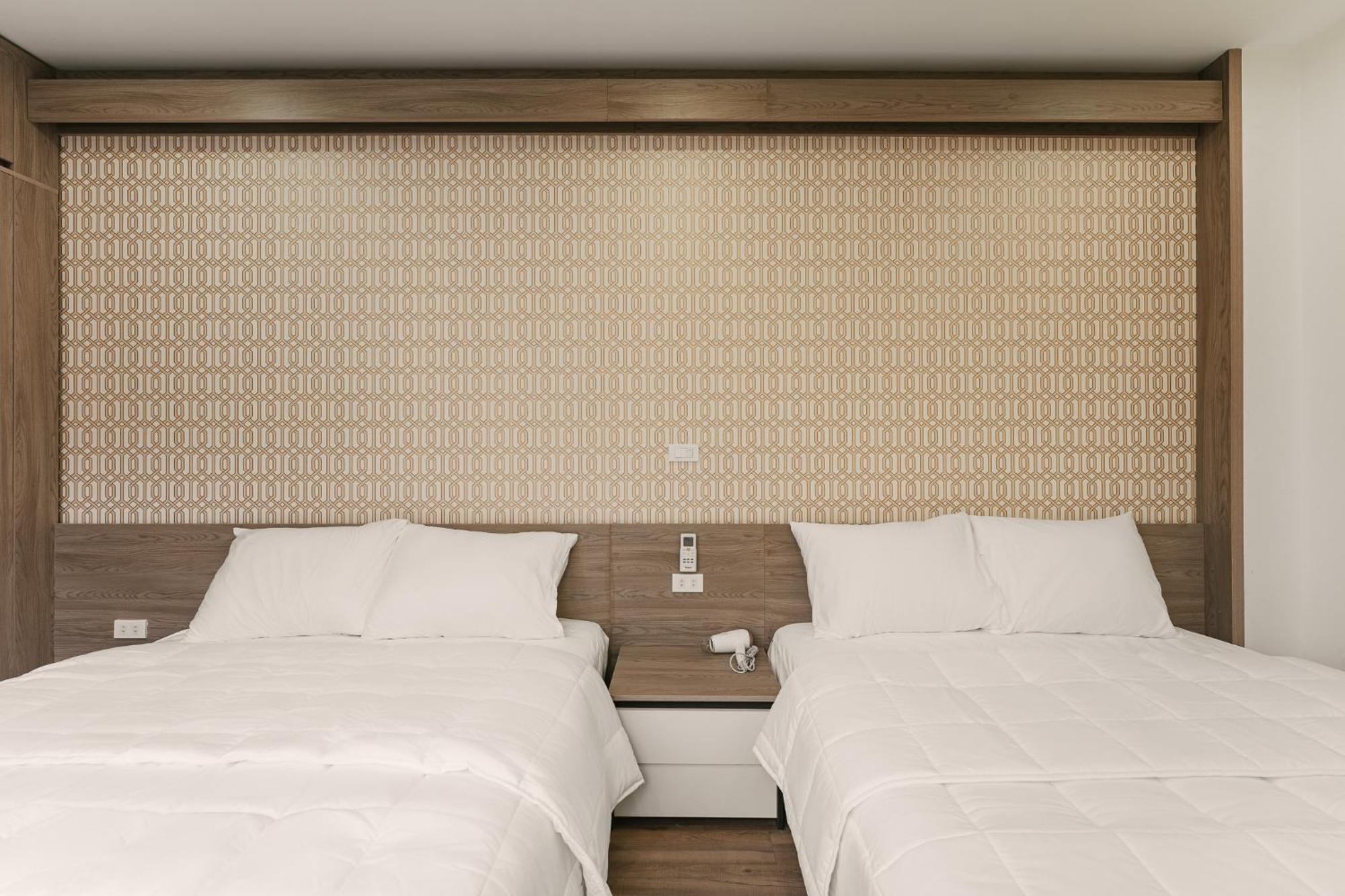 Delapong Hotel And Apartment Ha Noi Hanoi Kültér fotó
